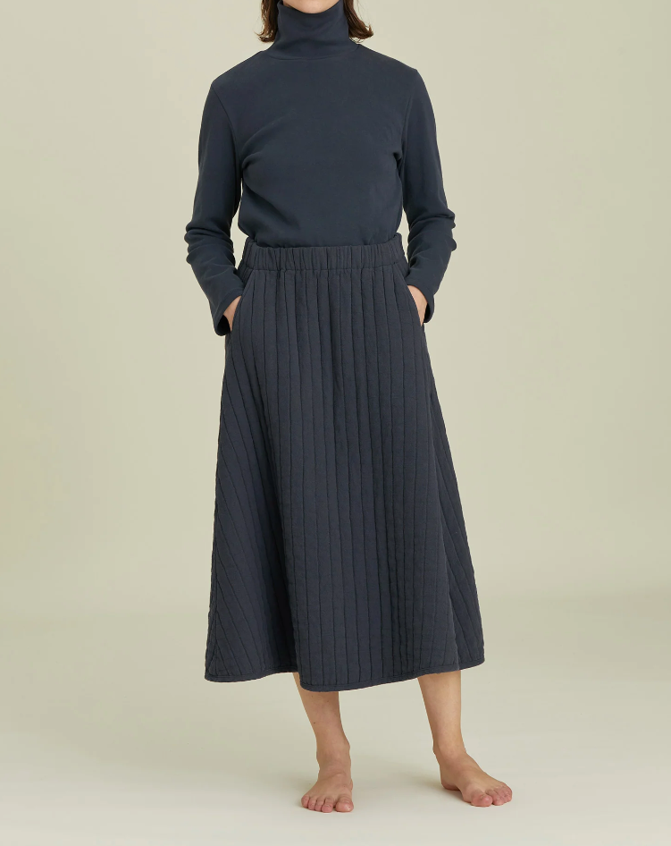 Quilted Skirt / CQ-APS01 / DARK NAVY (Pre order item - ready to ship in 1-2 weeks)