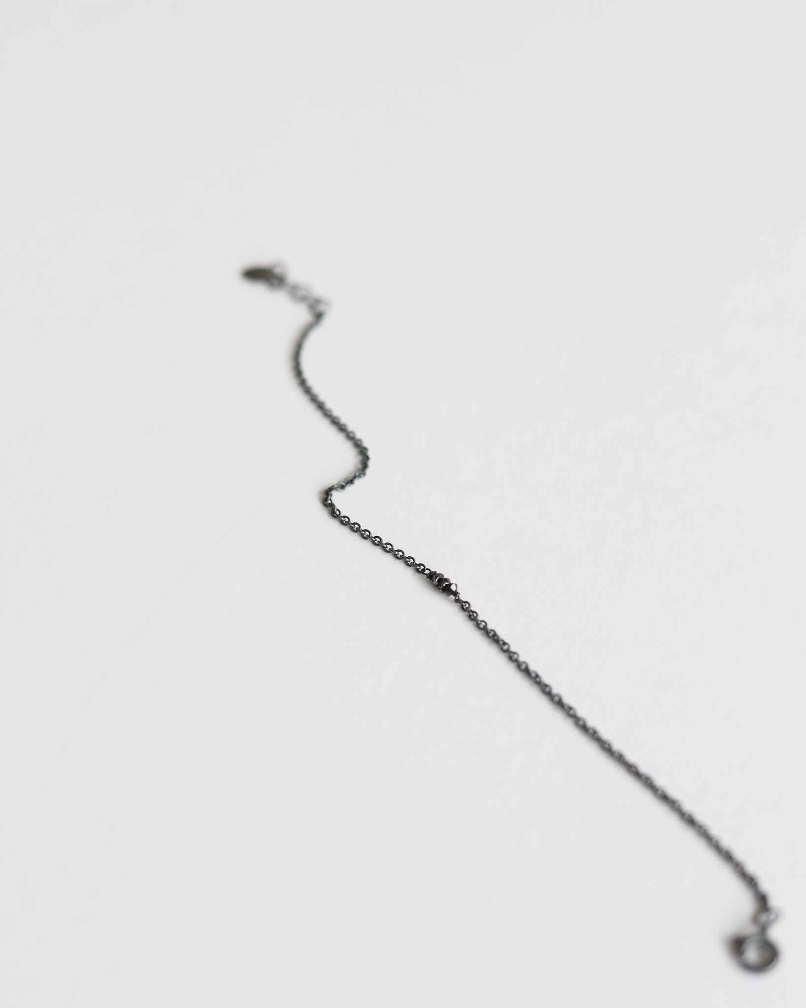 Bracelet in 925 Oxidised Silver & Raw Black Diamond - 01803DB