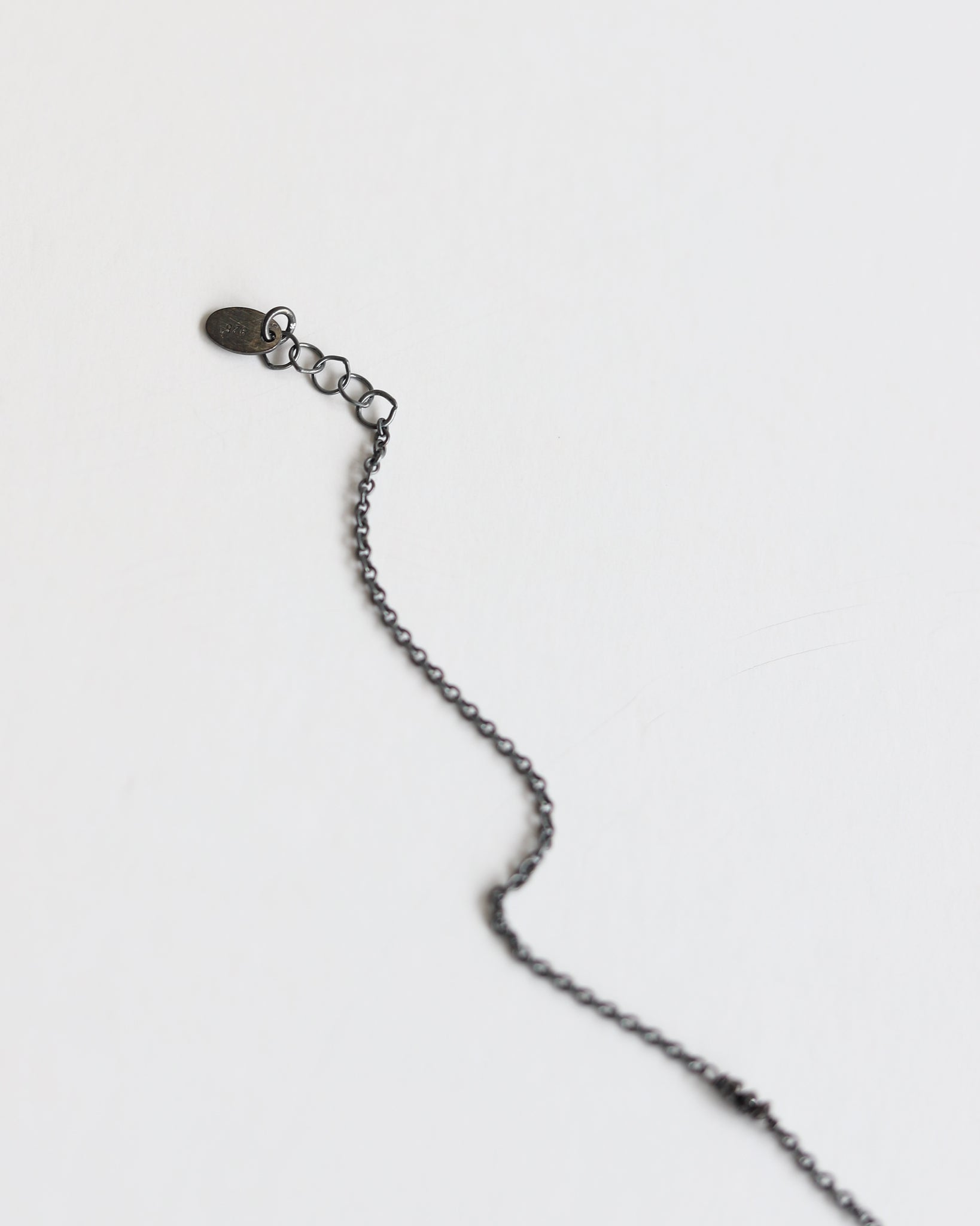 Bracelet in 925 Oxidised Silver & Raw Black Diamond - 01803DB