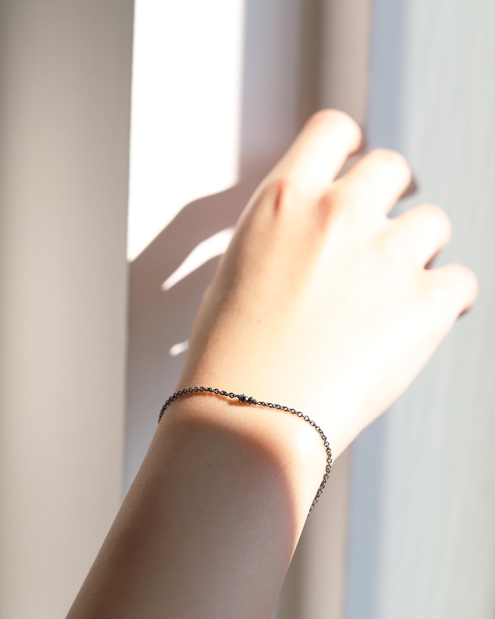 Bracelet in 925 Oxidised Silver & Raw Black Diamond - 01803DB