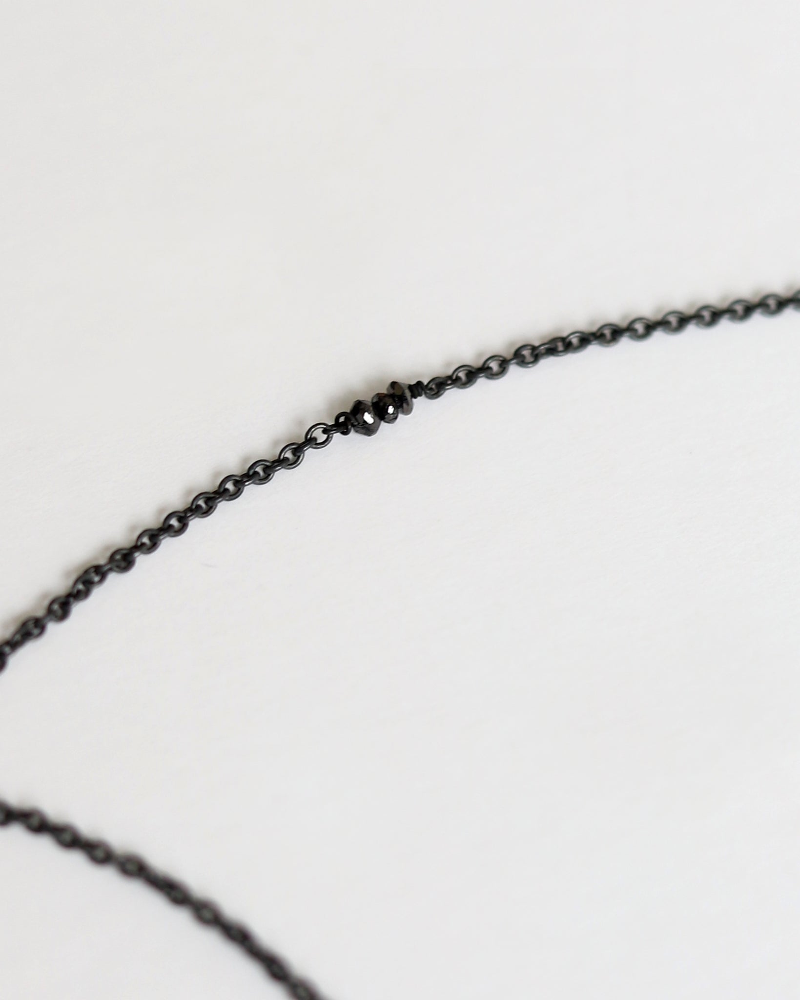 Necklace in 925 Oxidised Silver & Raw Black Diamond - 04003DB