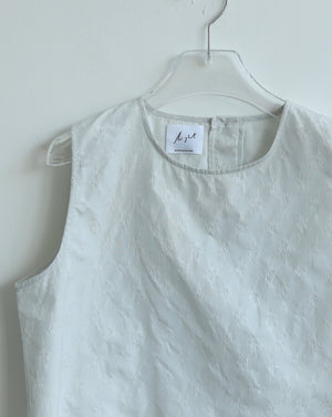 abeautifulstore_light_embrovest_silverflower