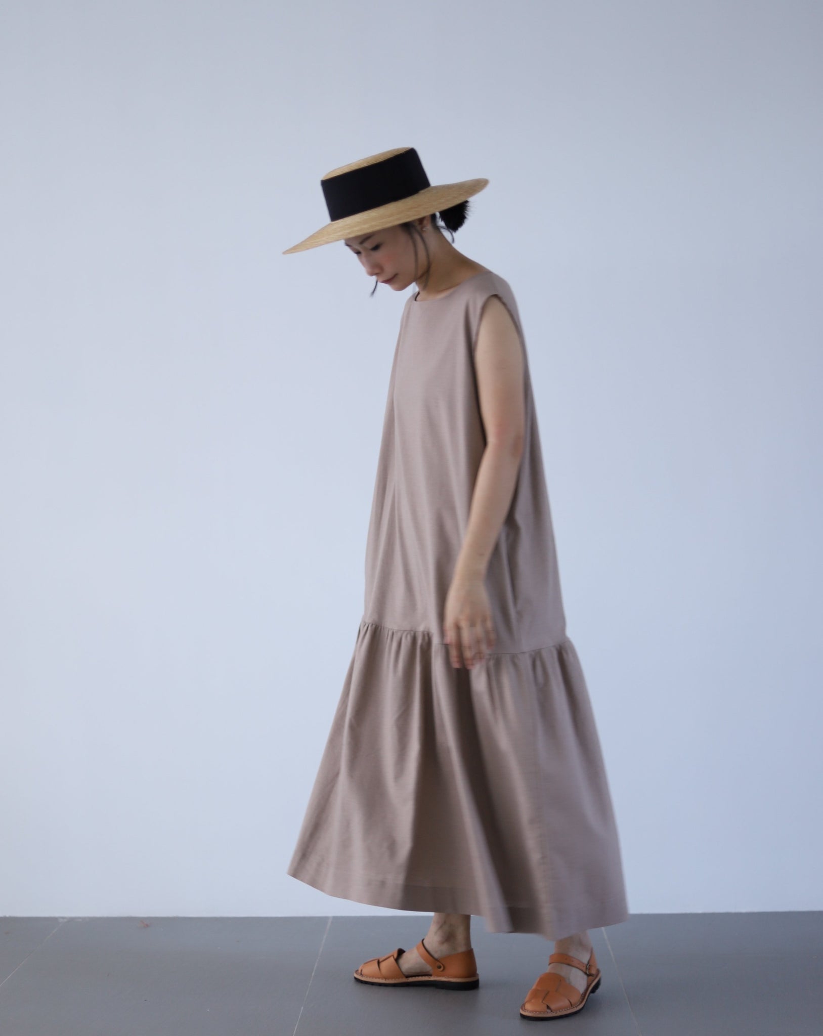 Light In Peace Dress - Brown
