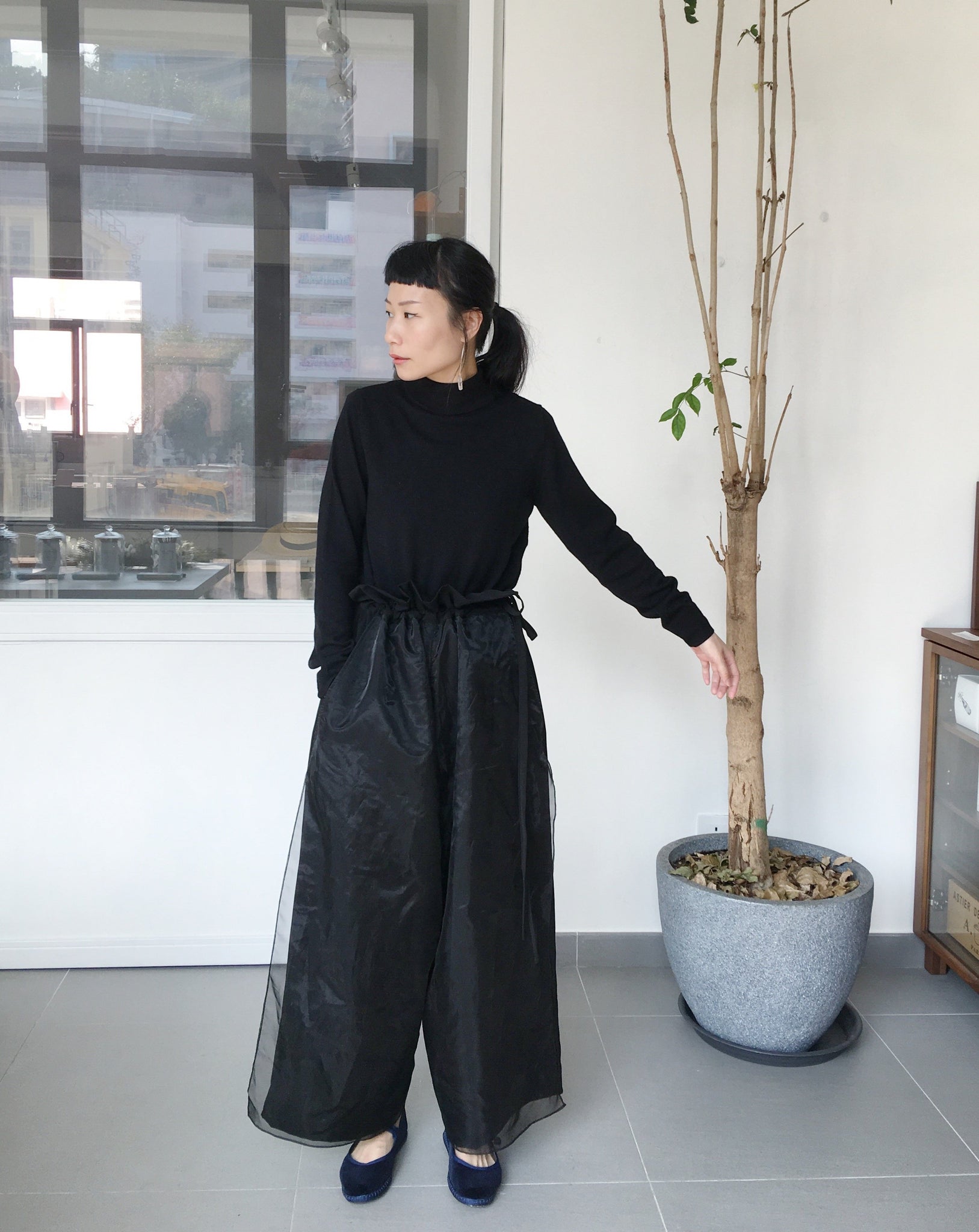 Light Pants - Black