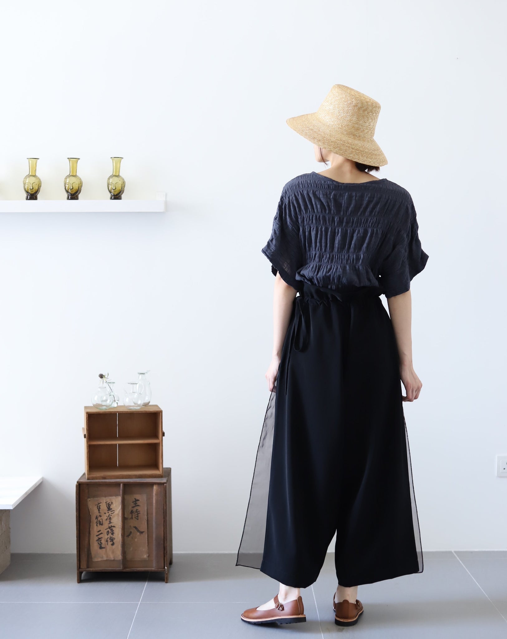 Light Pants - Black