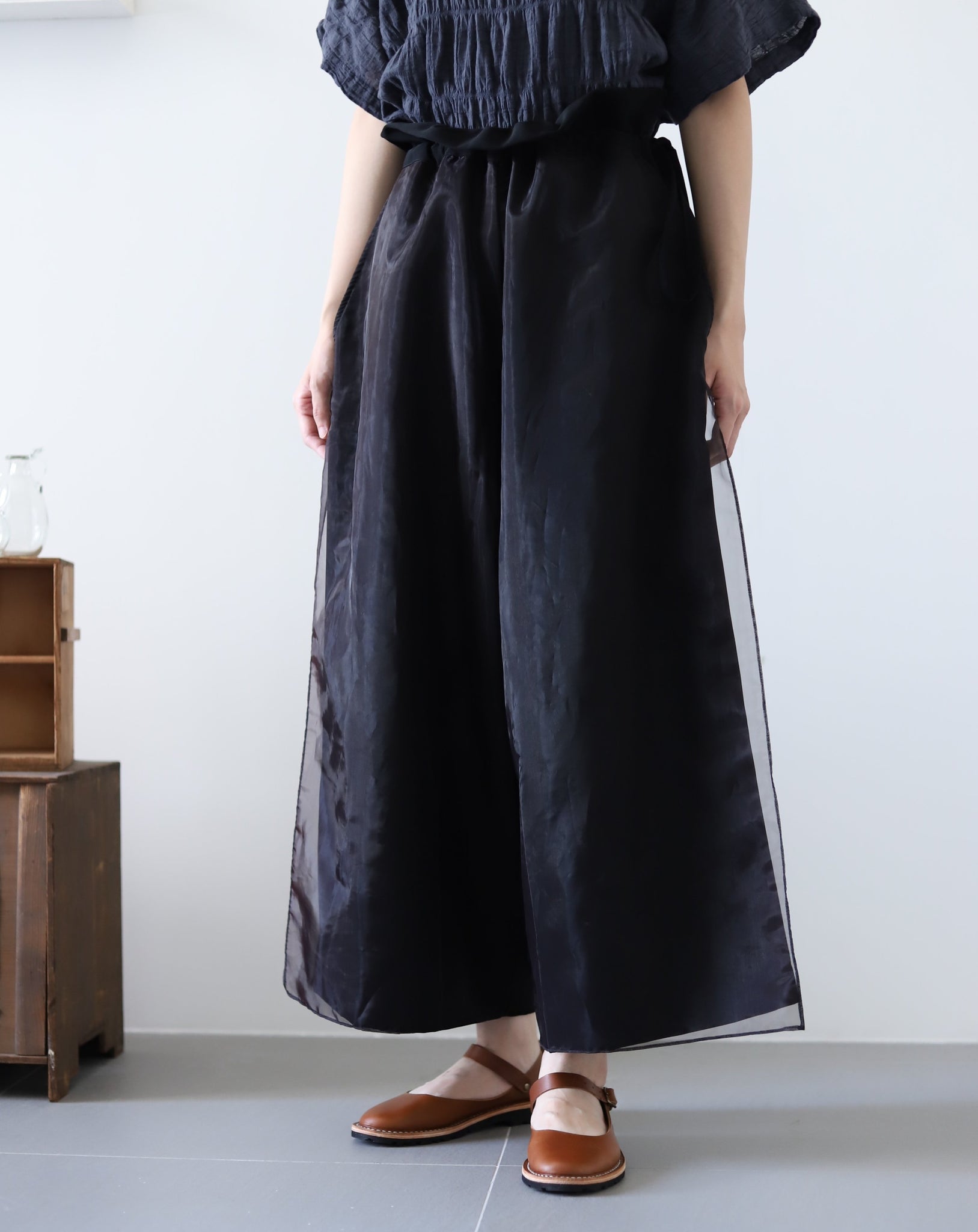 Light Pants - Black