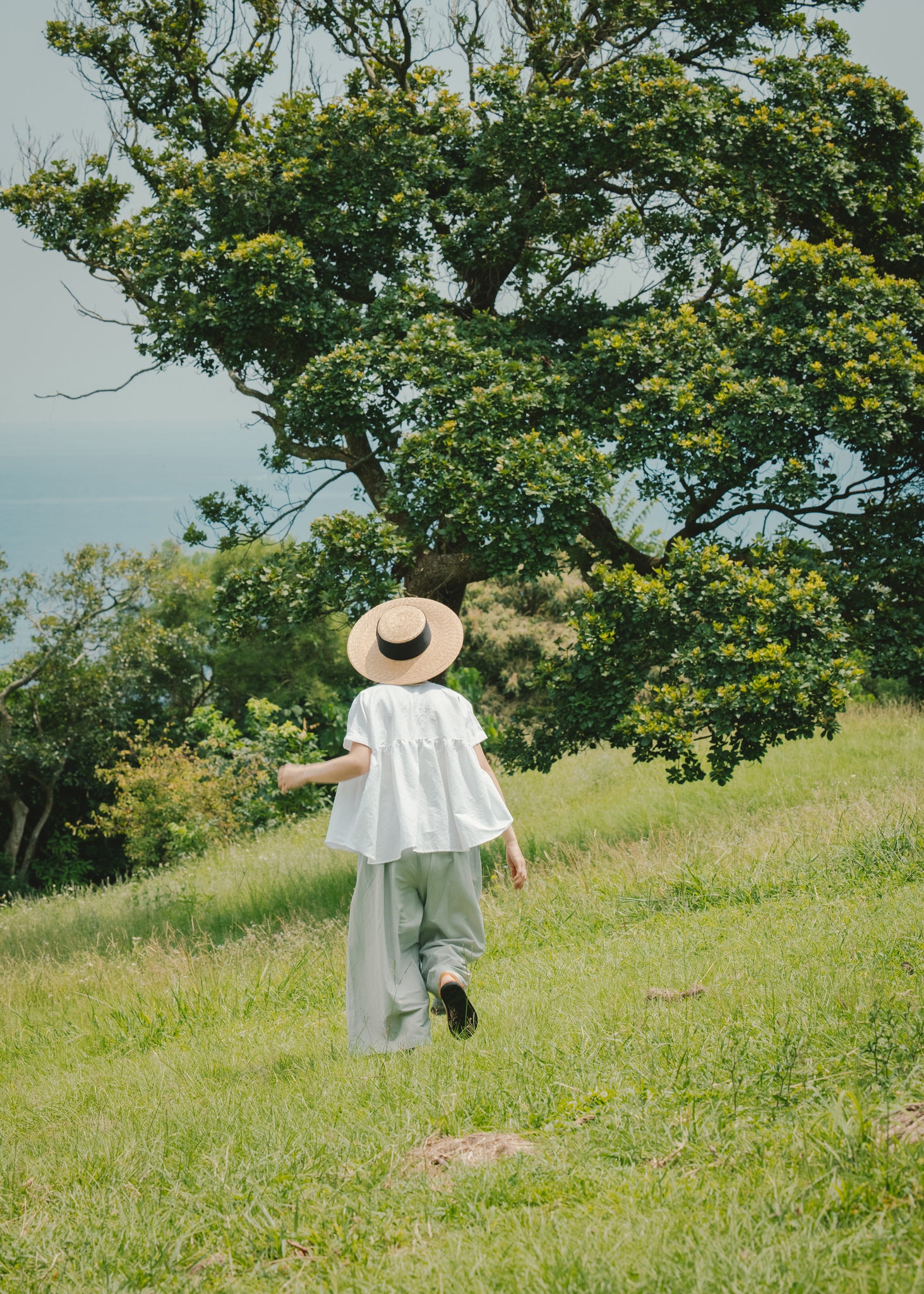 Light Petal Shirt - Off White