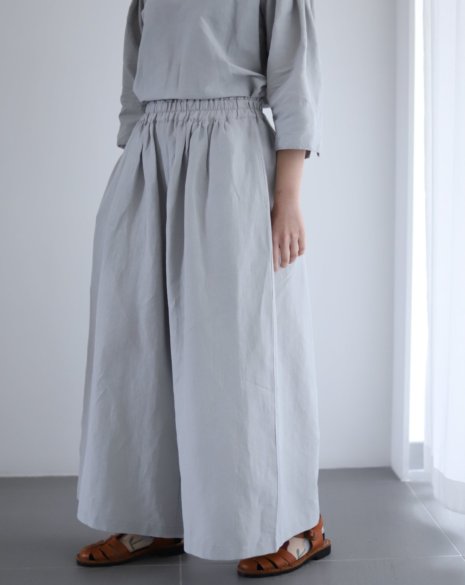 Light Skirt Pants - Mist