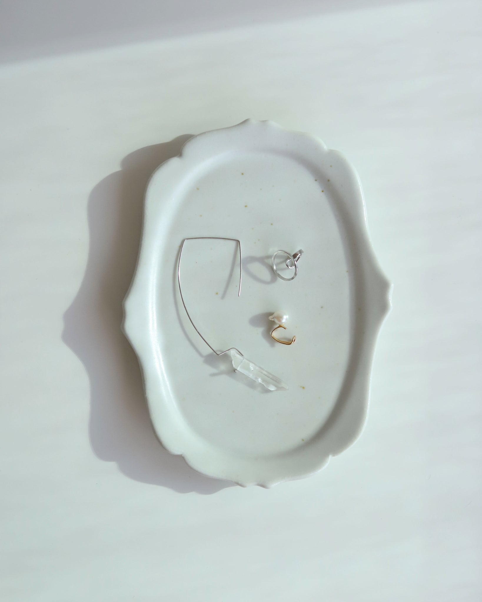 Circle Ear Clip - M-AP046
