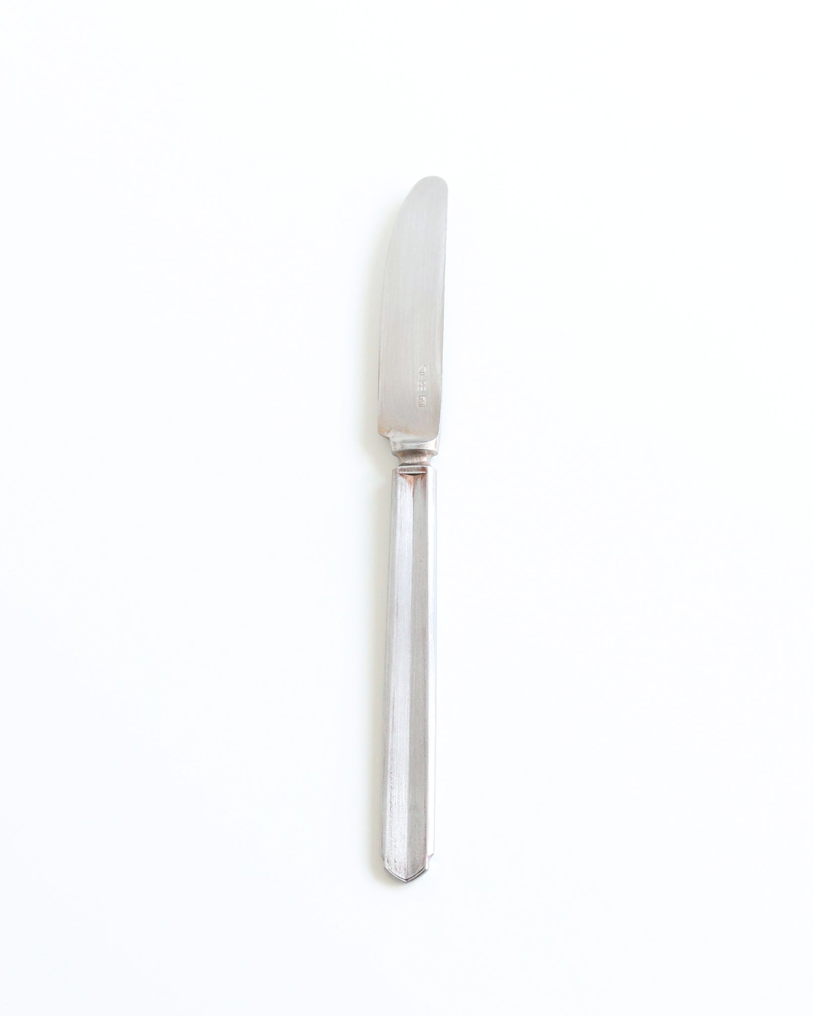 Knife - A Table / Ryo-202