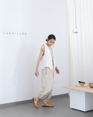 Light Samurai Vest - White Tea