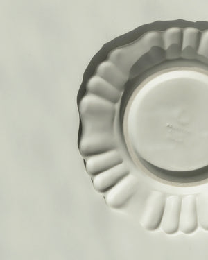 Rinka 6 Petal Plate - R110
