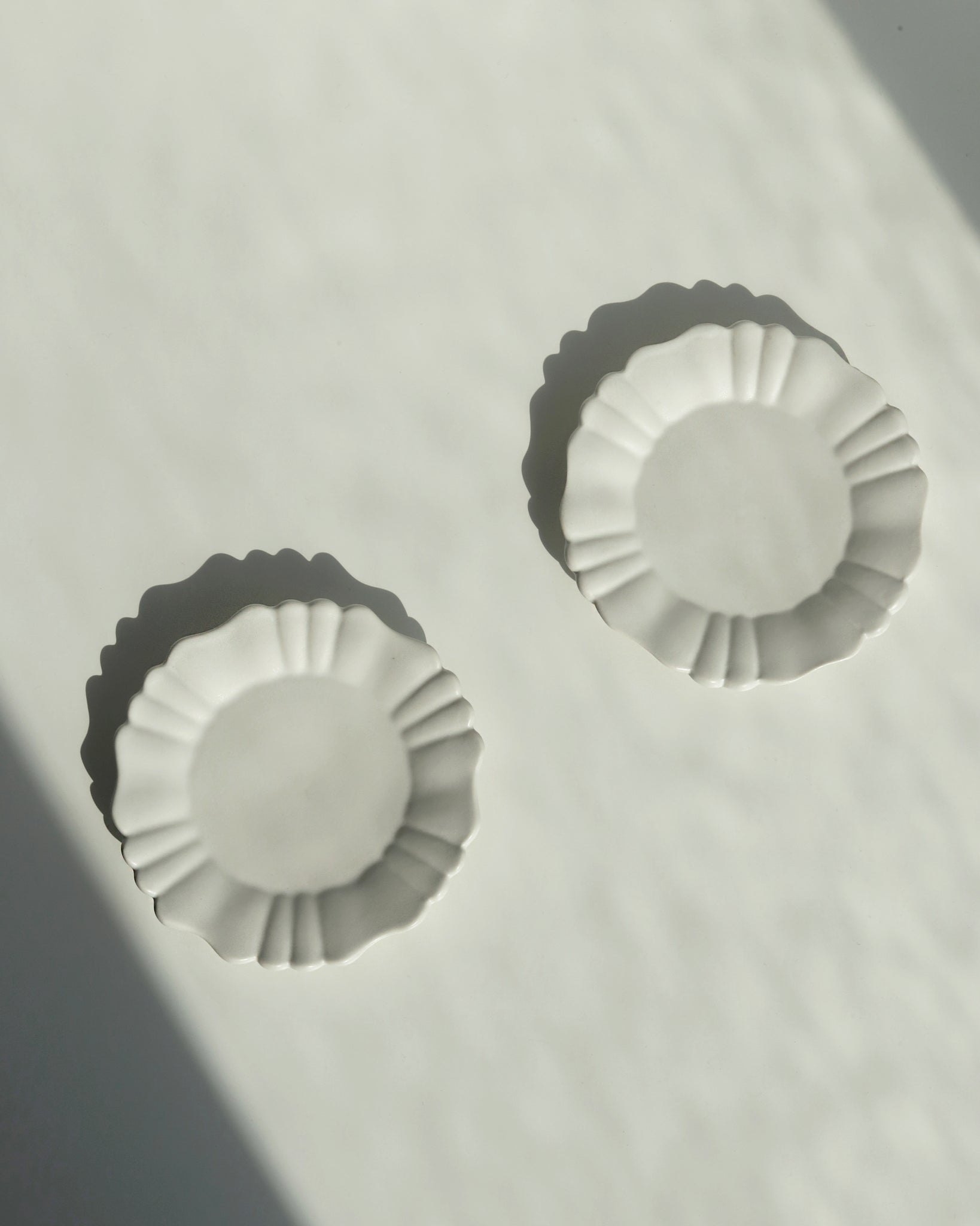 Rinka 6 Petal Plate - R110