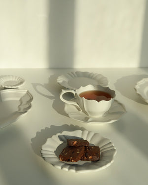 Rinka 6 Petal Plate - R110