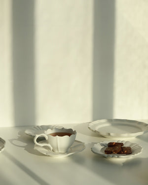 Rinka 6 Petal Plate - R110