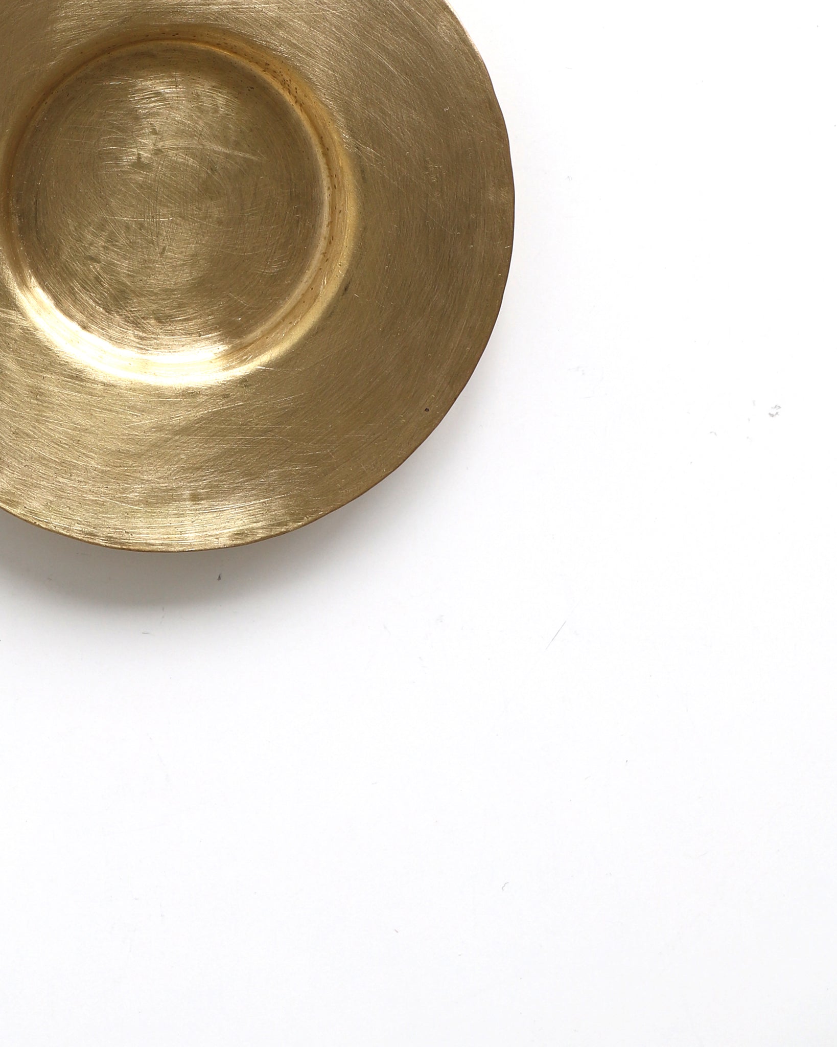Saucer Round - Brass