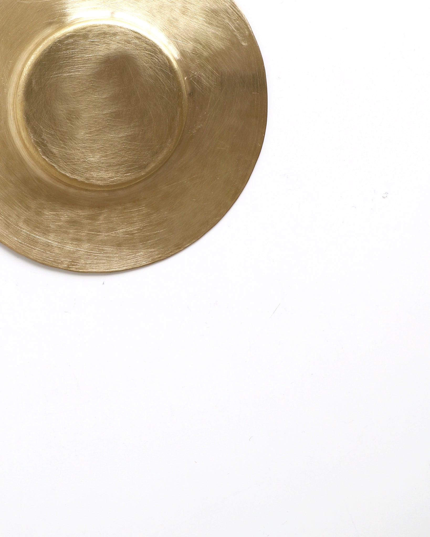 Saucer Round - Brass