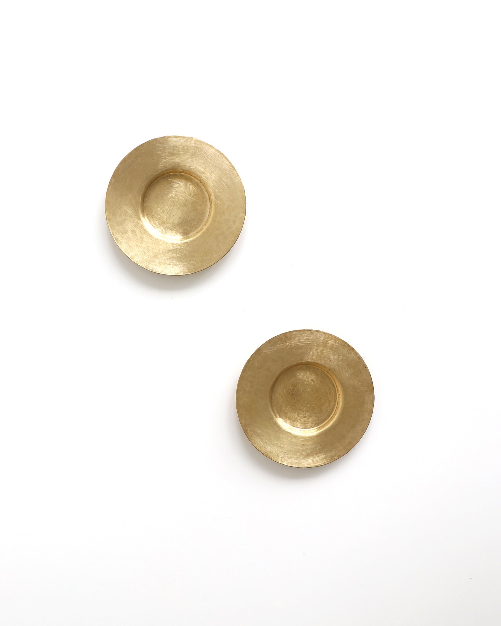 Saucer Round - Brass