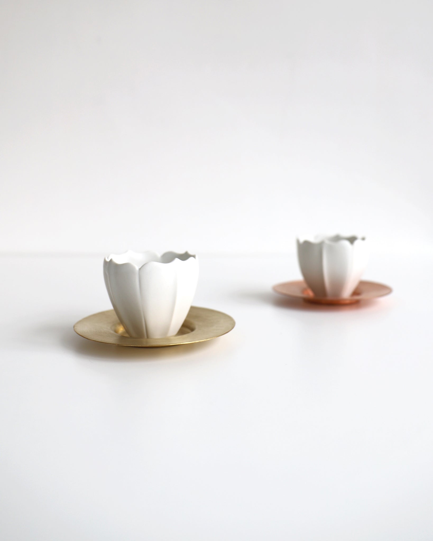 Saucer Round - Brass
