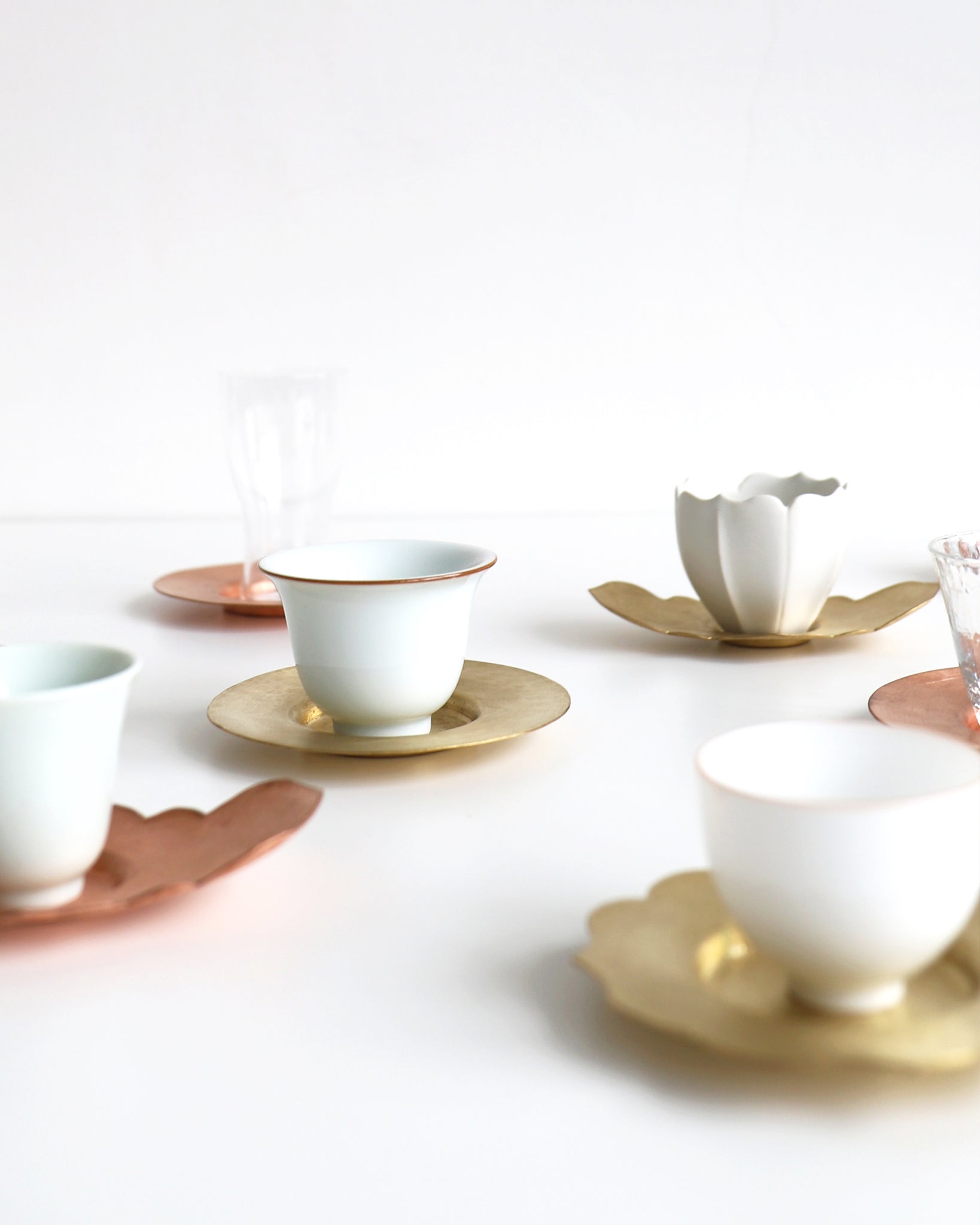 Saucer Round - Brass